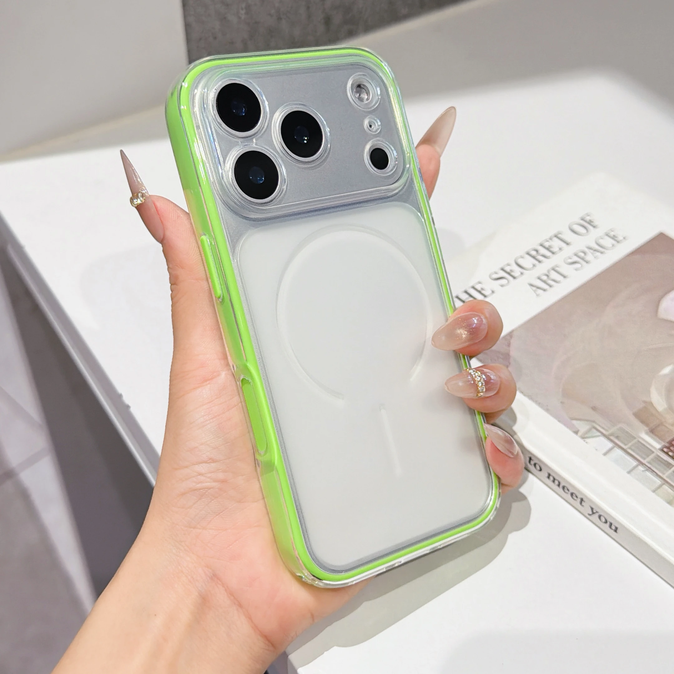 Capa Transparente Fosca 2 Em 1 À Prova De Choque Com Design De Doce (iphone 17e)