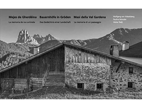Livro Mejes de Gherdeina Bauernhoefe in Groeden Masi della Val Gardena de Wolfgang Von Klebelsberg, Paulina Moroder et al. (Inglês - Capa Dura)