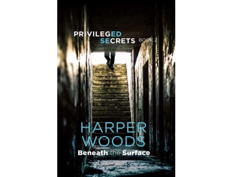 Livro Privileged Secrets Book Two Beneath the Surface de Sherrie Berry (Inglês)