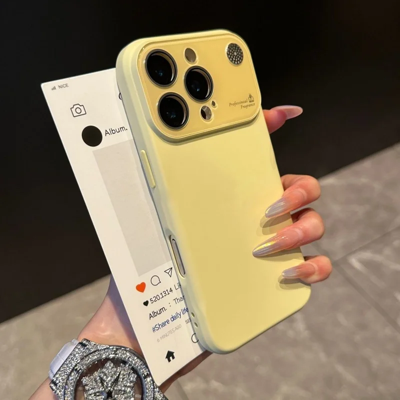 Capa De Celular Em Silicone Líquido Macio (amarelo Para Iphone 14), Cor Sólida E Resistente A Impactos.