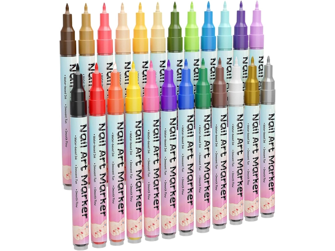 Conjunto de 24 latas de esmalte para manicure profissional.