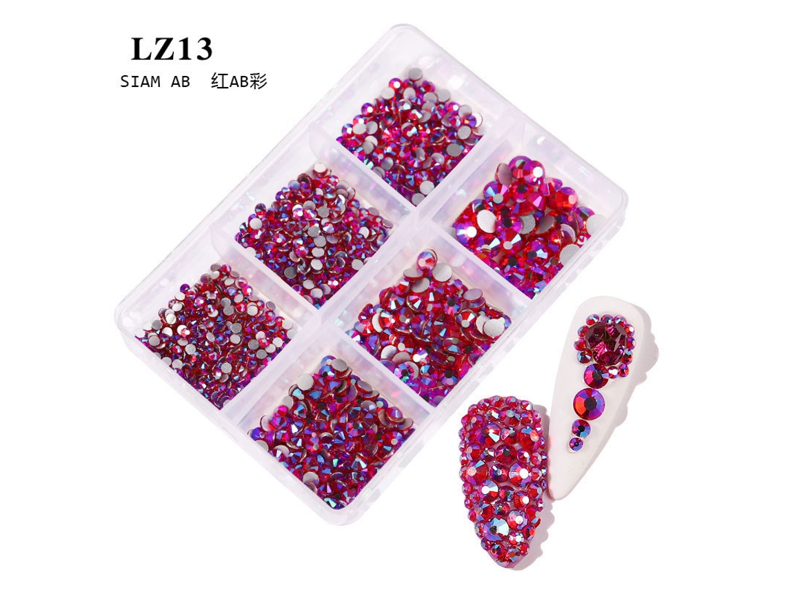 Kit De Acessórios Para Nail Art Com Strass De Base Plana (3 Caixas)conjunto De 13 Peças Em Strass Vermelho Vivo Ab, Com 6 Compartimentos.