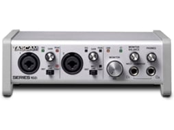 Interface TASCAM SERIES-102I