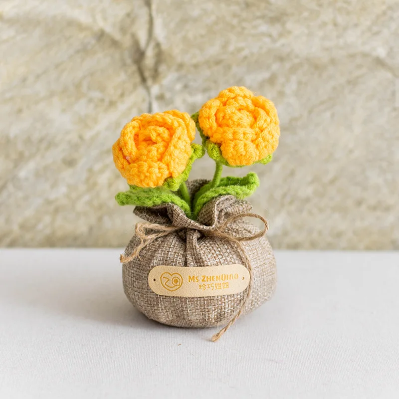 Plantas Fofas Em Vasos De Crochê Com Flores