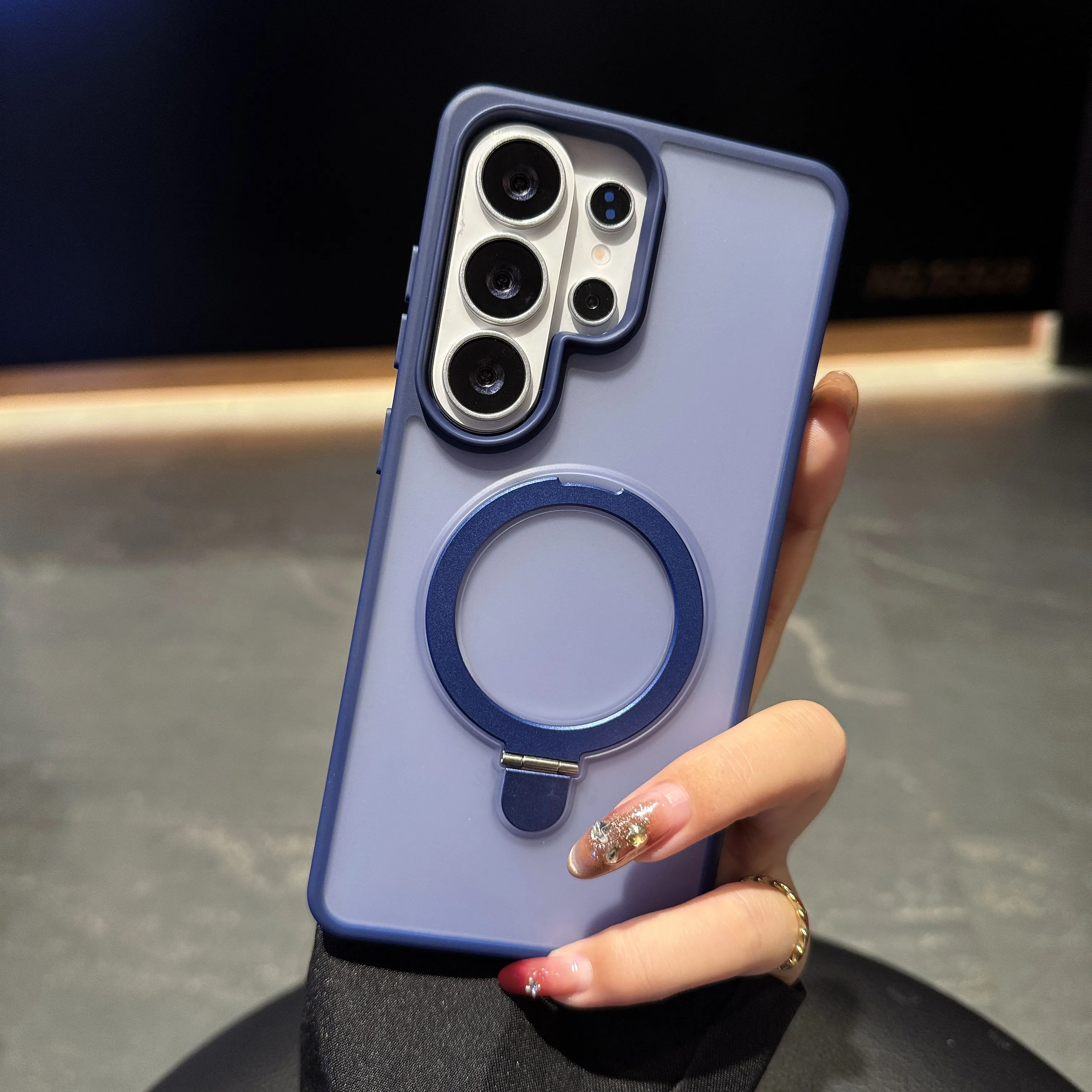 Capa Para Celular Com Suporte De Anel Semitransparente Fosco (galaxy S26 Plus)
