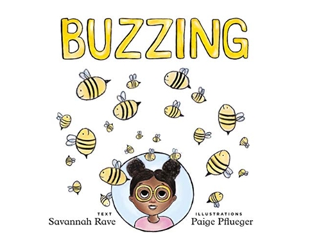 Livro Buzzing de Savannah Rave (Inglês)