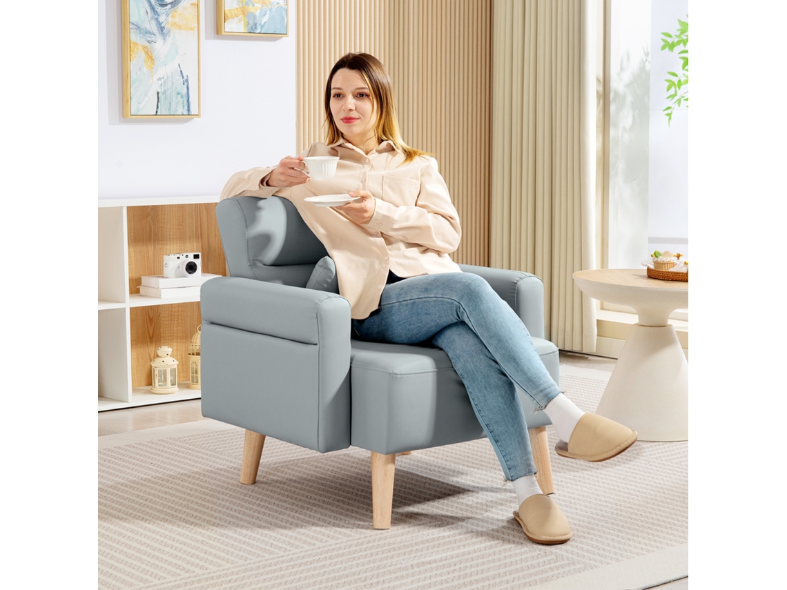 Poltrona de Couro Sintético Cinza com Braços Acolchoados, Pés de Madeira e Estrutura Moderna 77x78x78 Cm