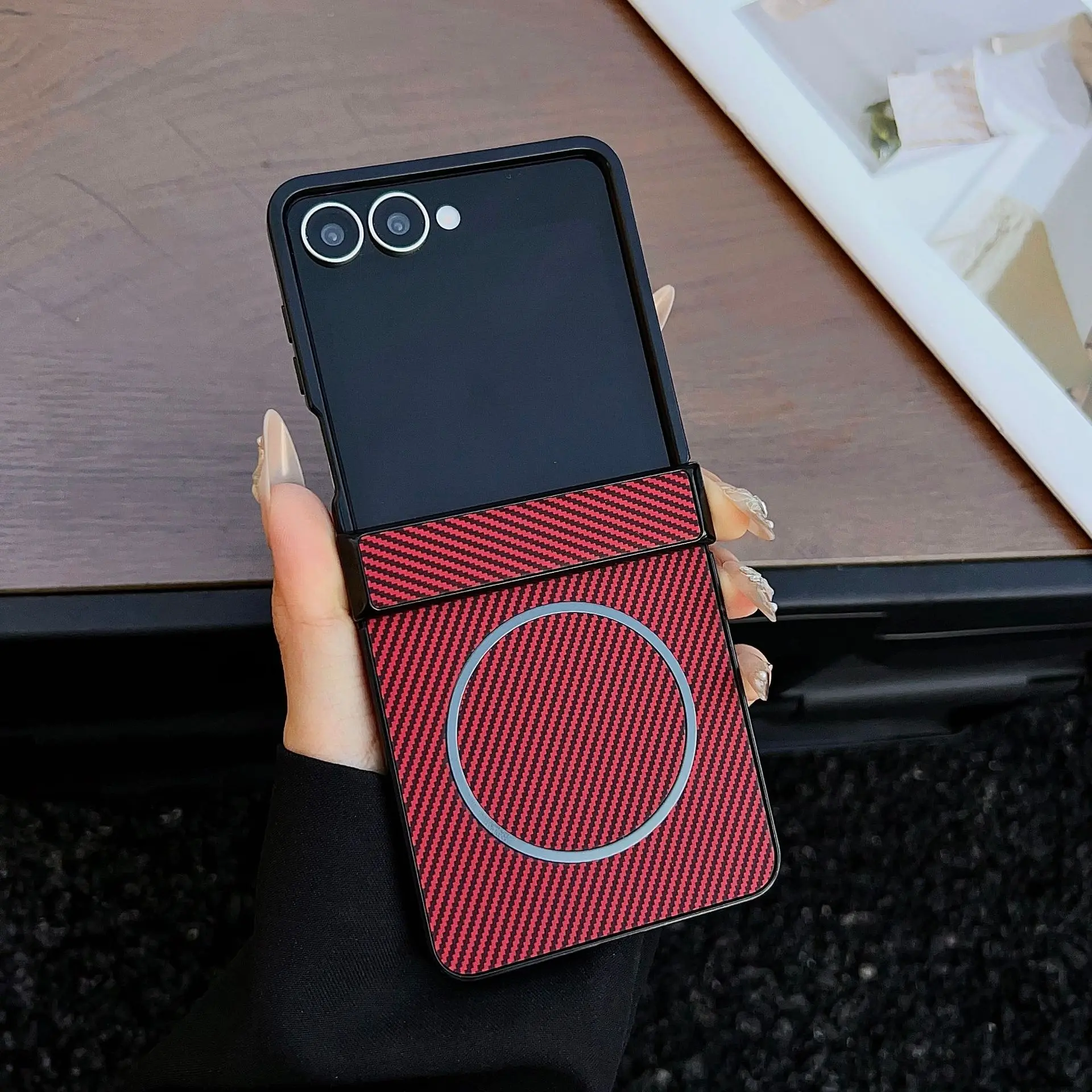 (vermelho, Galaxy Z Flip5) Capa Dobrável De Luxo Com Listras Em Fibra De Carbono, Resistente A Quedas E Com Carregamento Sem Fio Magnético.