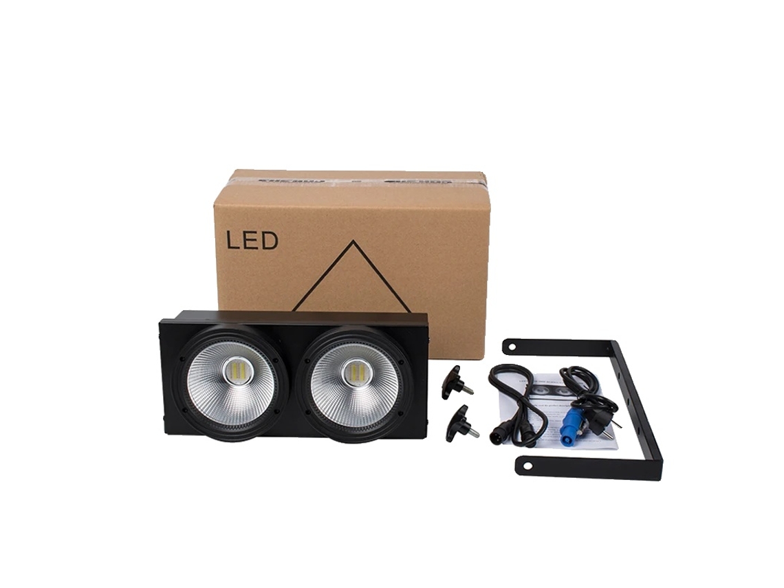 Led Blinder, 200w Potãªncia, Controle Dmx, Ãngulo De Feixe De 50 Graus