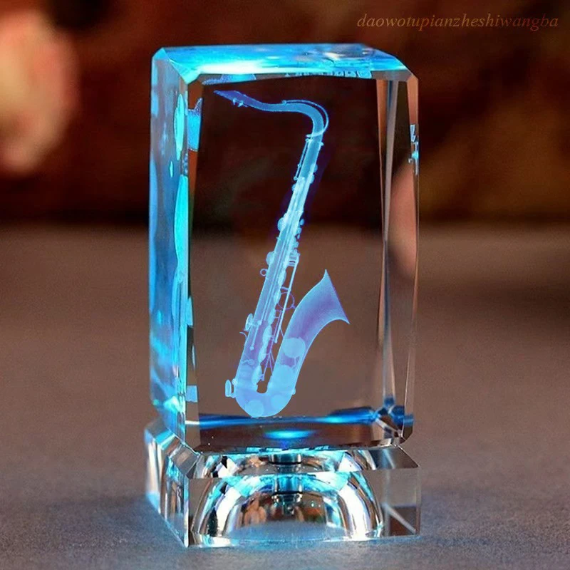 Estátua de Instrumento Musical em Cristal 3d, para Amantes da Música e Decoração de Casa. MDUG (com Base de Led)