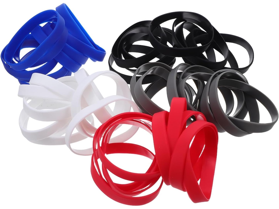 Conjunto de 50 pulseiras de silicone, impermeáveis e elásticas, ideais para adolescentes e adultos em eventos, festivais e outras ocasiões.