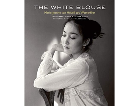 Livro White Blouse de Titus M Eliëns (Holandês - Capa Dura)
