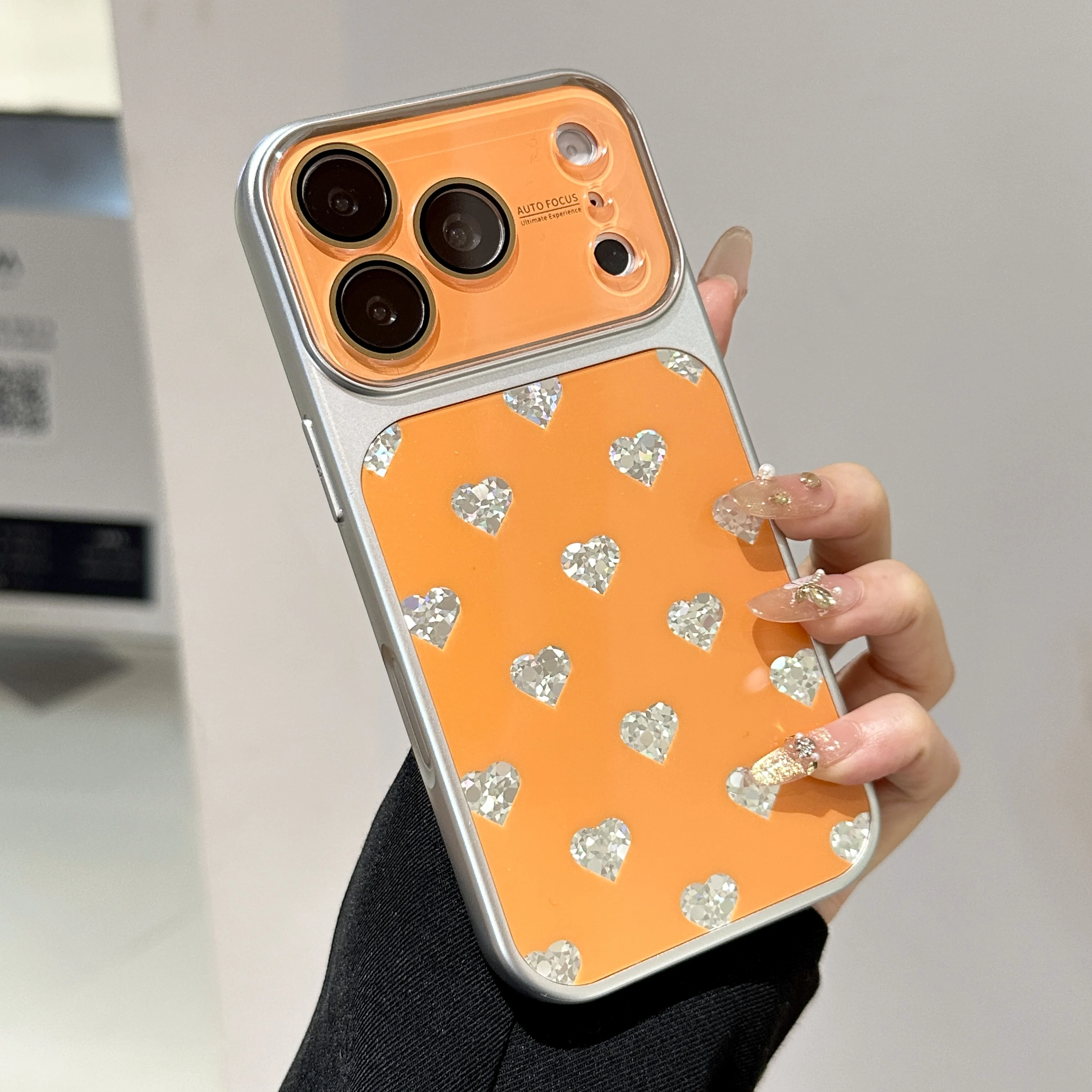 Capa Para Celular Com Coração Brilhante (iphone 15 Pro Max), Capa Protetora Resistente A Impactos.