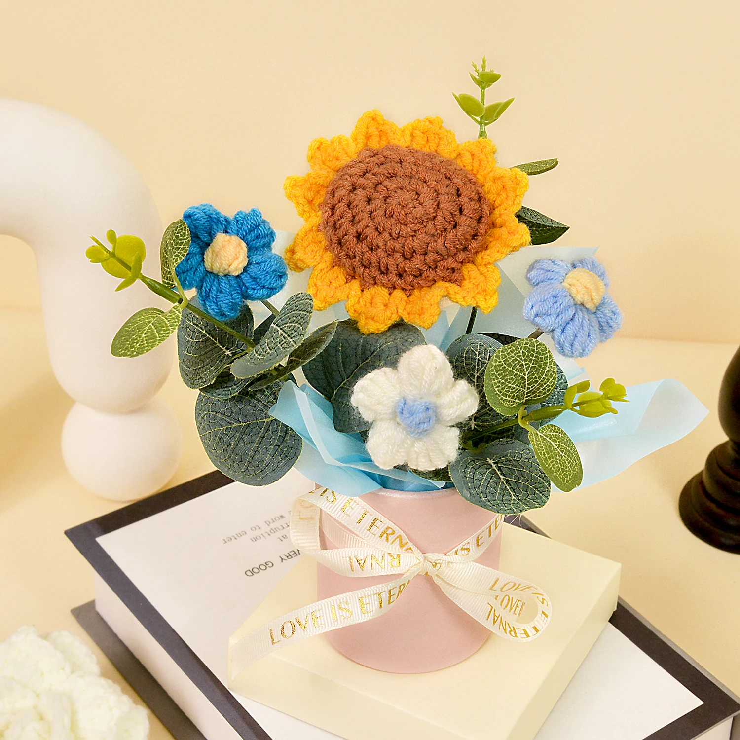 (azul Celeste) Buquê De Crochê Feito À Mão, Decoração Para Casa E Presente Para Mulheres, Esposas E Mães.