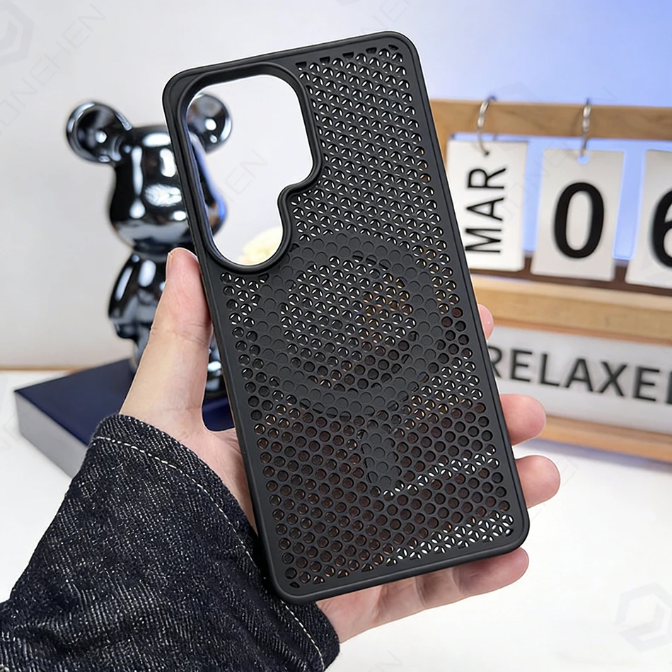 Capa Magnética Para Celular (galaxy S23 Ultra, Preta) Com Estrutura De Dissipação De Calor Em Formato De Colmeia.