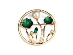 Broche Para Mulher Com Decoração Flor Perola Verde Na Moda