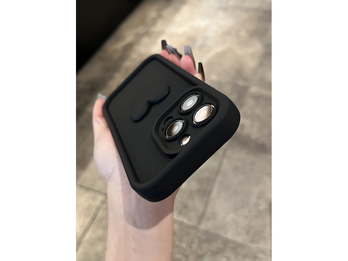 Capa Para Iphone 17 Na Cor Grafite Preta Com Coração 3d, Proteção Total E Resistente A Impactos.
