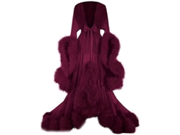 Vestido Largo de Plumas com Mangas Flare para Festas de Solteira Cor Vinho Tinto S Vino Tinto