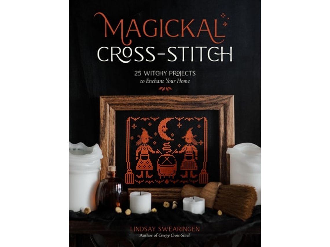 Livro Magickal Cross-Stitch de Lindsay Swearingen (Inglês)