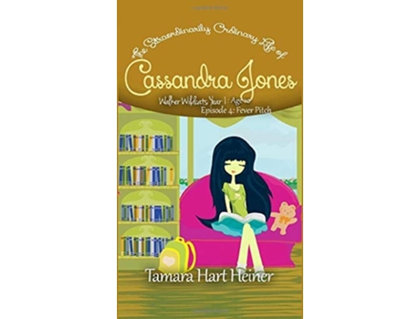 Livro Fever Pitch The Extraordinarily Ordinary Life Of Cassandra Jones De Tamara Hart Heiner (inglês - Capa Dura)