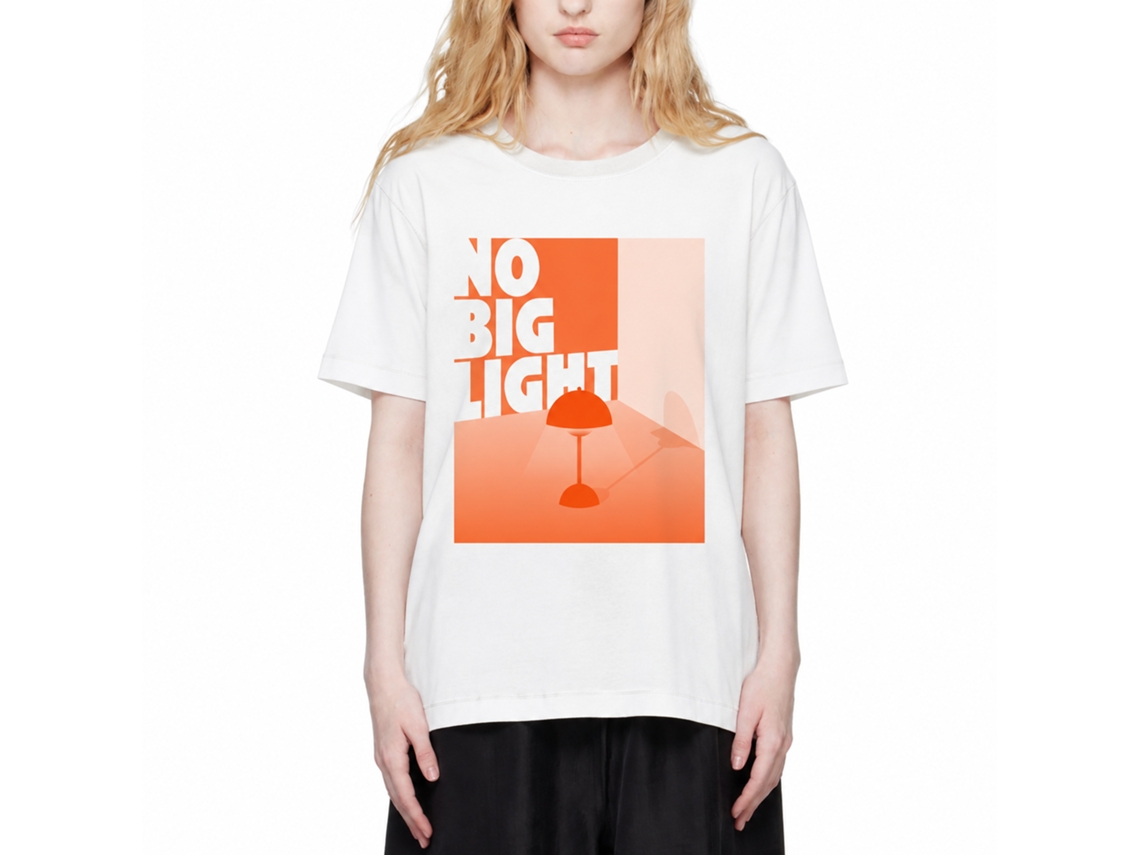 Camiseta Rockinstone No Big Light Pollinate com design exclusivo de designer.