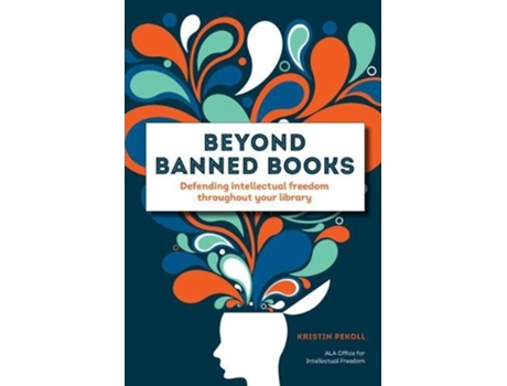Livro beyond banned books de kristin pekoll (inglês)