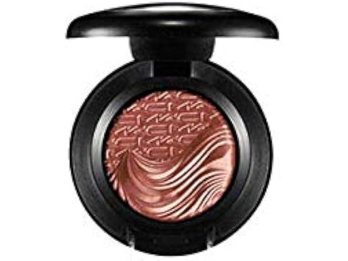 Sombra Para Olhos Mac Extra Dimension Amorous Alloy Cobertura Completa 1,3g