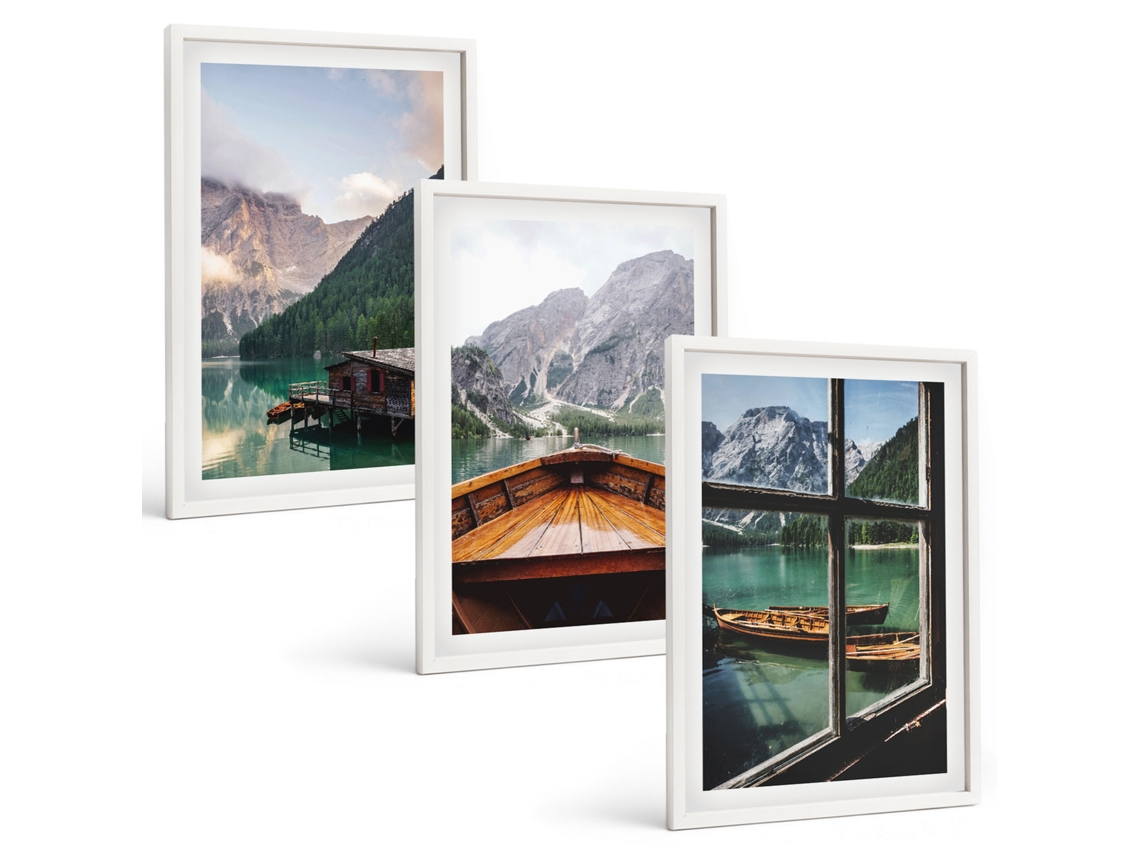 Composição De Quadros Lago Na Montanha, Barco, Chalés Moldura Branca Quadros Para A Sala De Estar Espelharte (3 Piezas De 40x60 Cm)