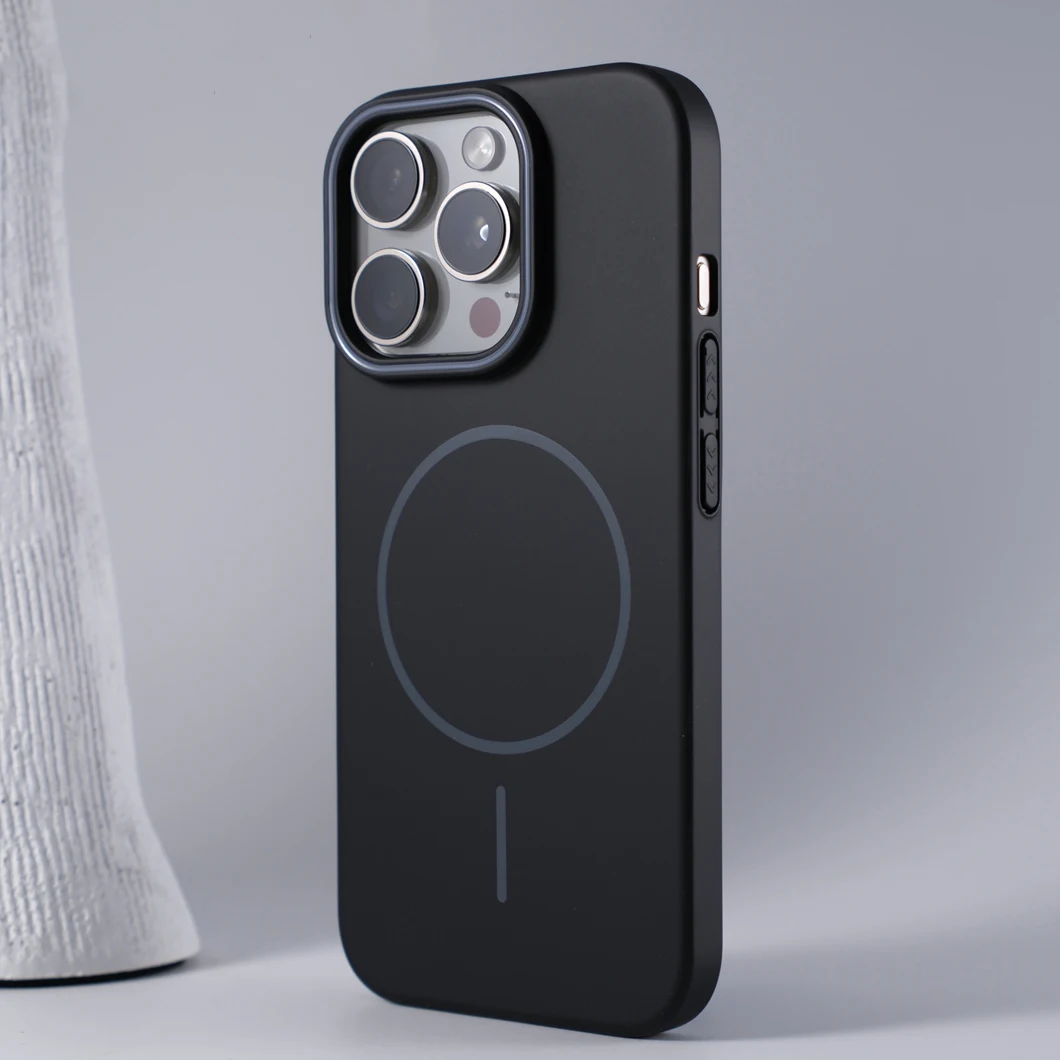 Capa Protetora Rígida De Policarbonato (preta) Para Iphone 11 Pro Max, Resistente A Impactos, Fosca E Magnética.