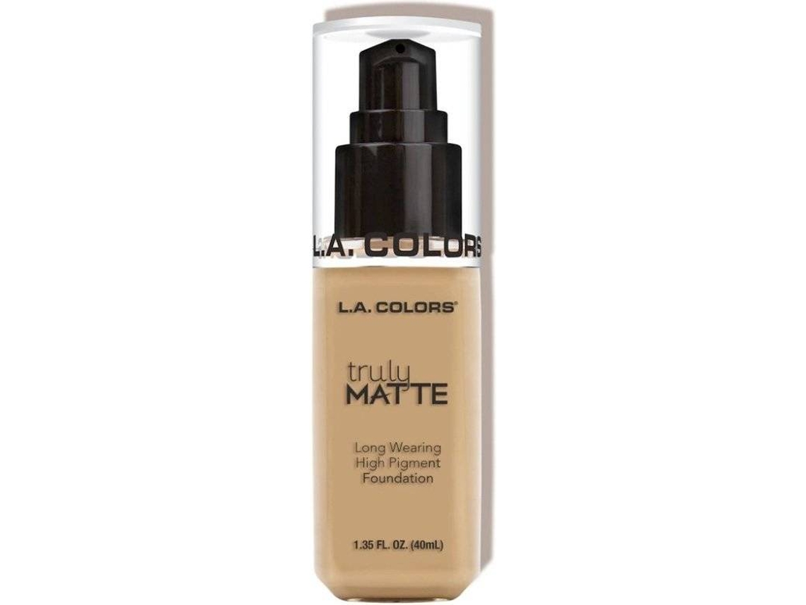 Base L.A. COLORS Truly Matte Medium Bege (40 ml)