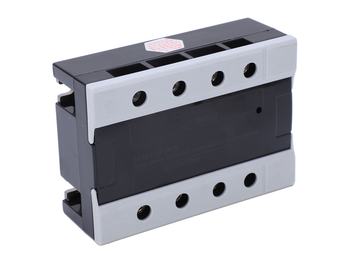 Transformador Servo Trifásico 3kw Controle Automático