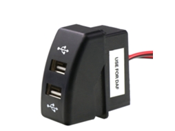 Carregador Automóvel Usb Duplo (5v/2.1a) — Tomada De Alimentação E Acessórios Para Camiões Daf (modelos 95 Xf, Xf 106, 105, 95, Cf)_yua