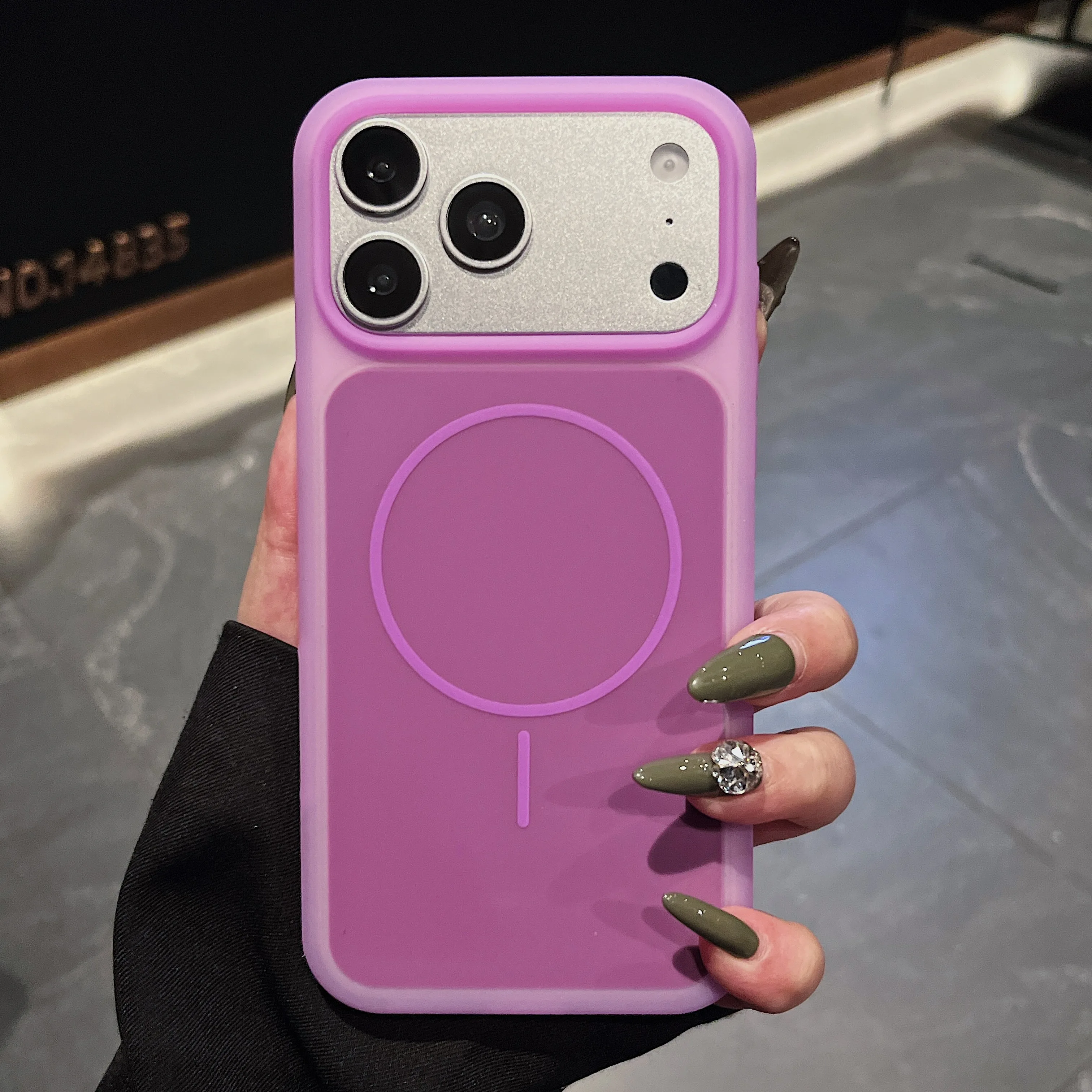 Capa De Silicone Macio Para Celular (iphone 16), Capa Protetora Magnética À Prova De Choque.