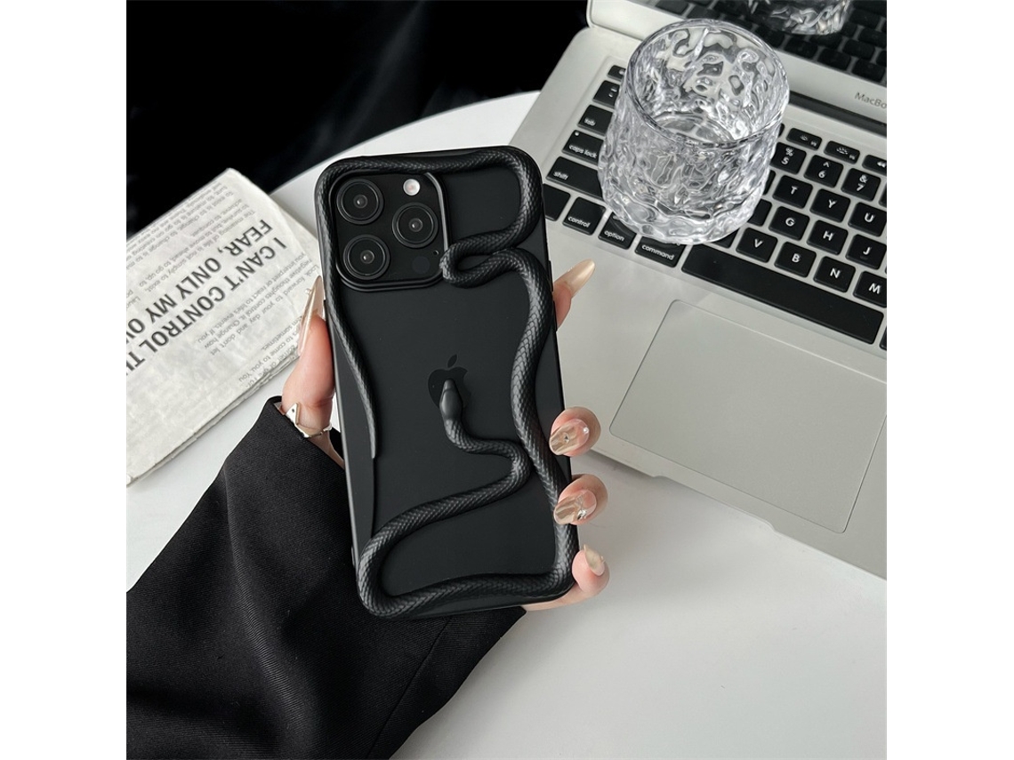 Capa Para Iphone 17 Com Estampa De Cobra Vazada Fosca Preta