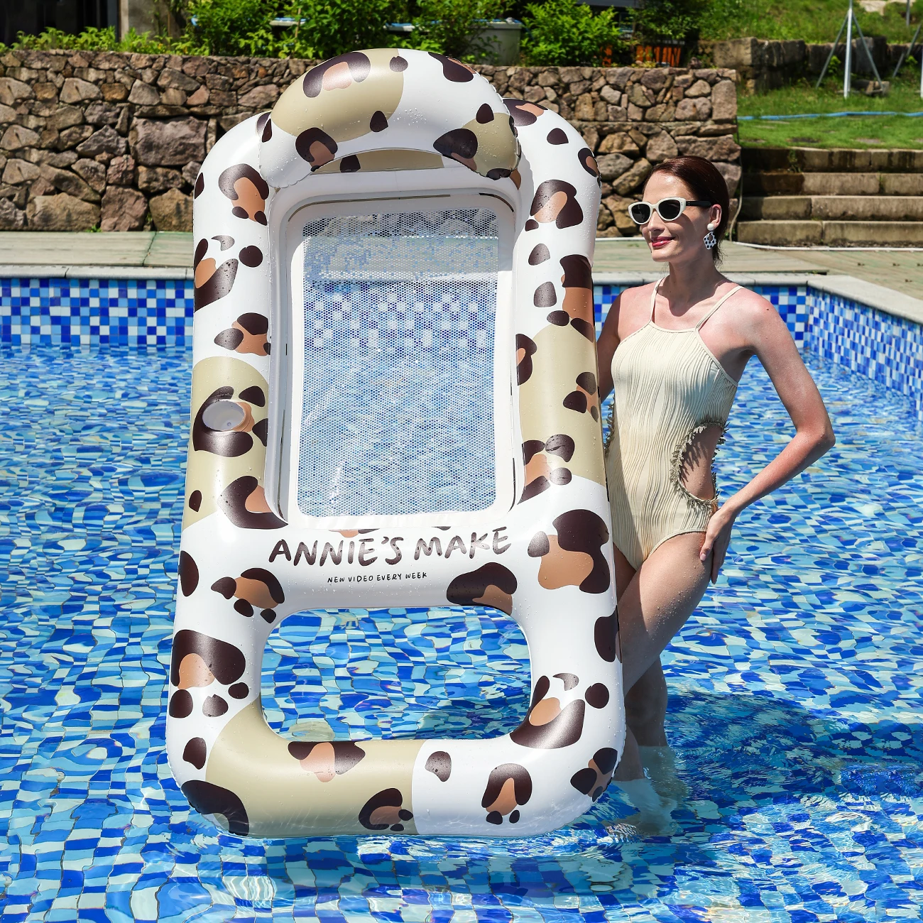 (marrom Claro) 1 Boia Inflável Para Piscina Com Porta-copos E Espreguiçadeira Confortável Com Guarda-sol.