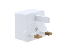 Adaptador de tomada do Reino Unido, pequeno, preto e branco, entrega aleatória.