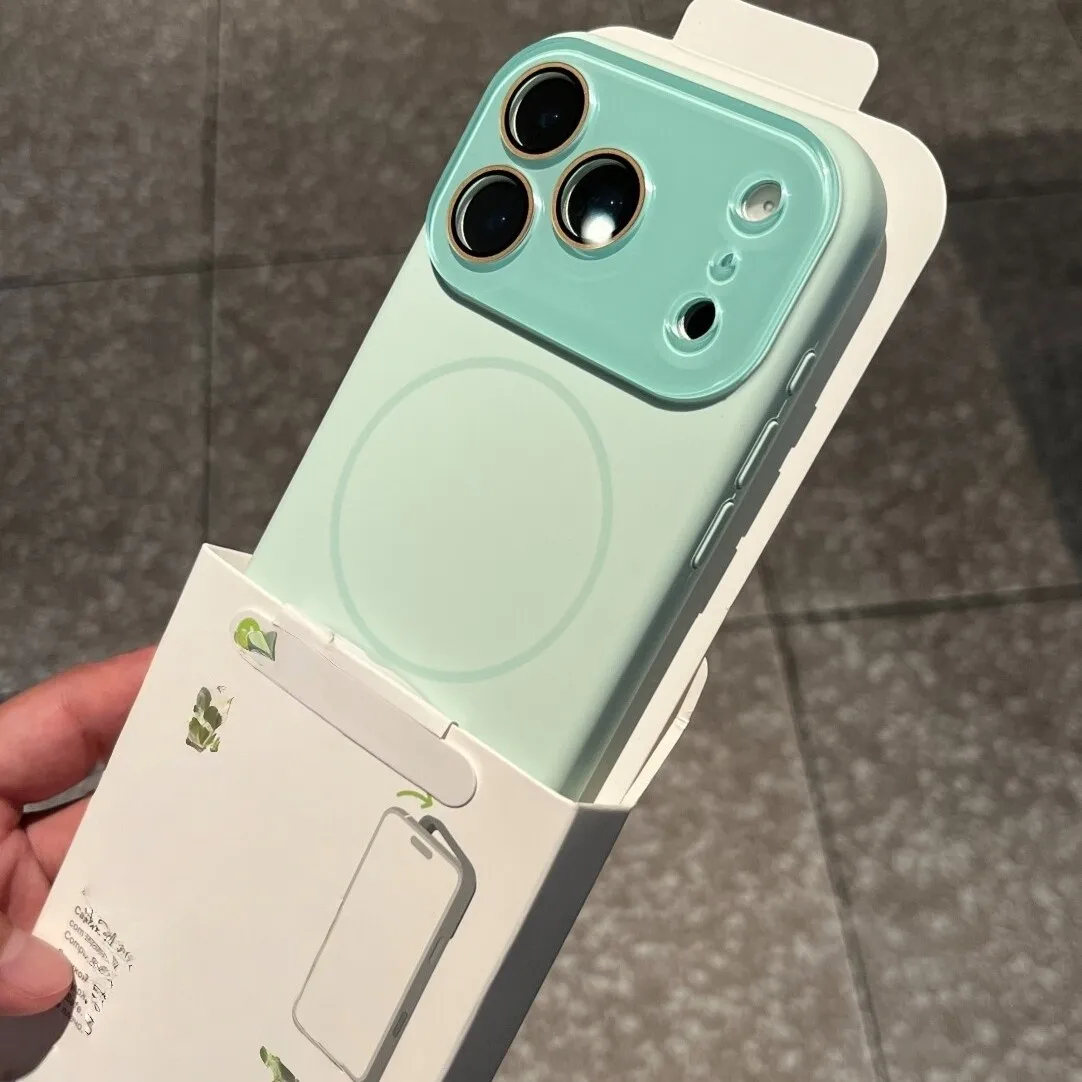 Capa De Celular Macia E Resistente A Impactos Com Janela Grande Para Câmera (cáquica) Para Iphone 14