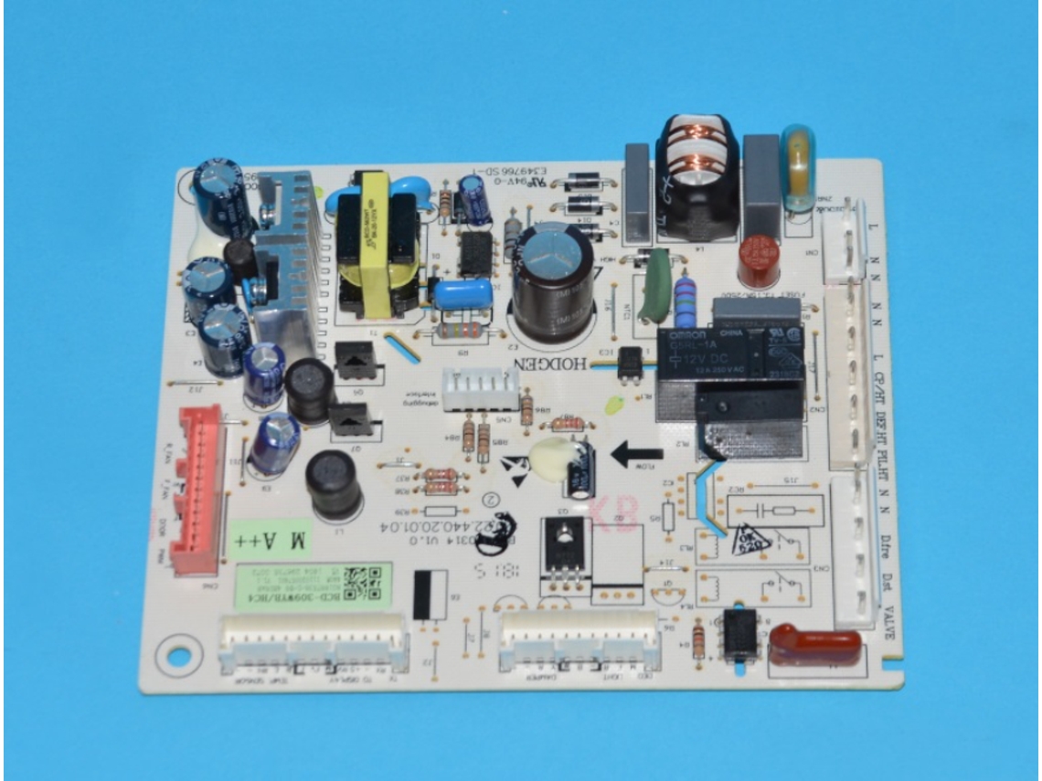 Placa de Controlo Unidade Interior para Frigorífico HISENSE K1887536