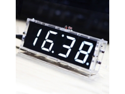 Kit para montar relógio digital LED de 4 dígitos com controle de luz, temperatura e caixa transparente.