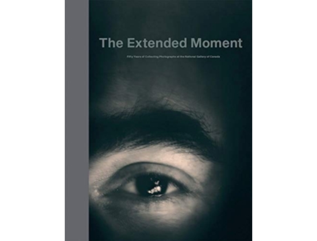 Livro Extended Moment de Ann Thomas e John Mcelhone (Inglês - Capa Dura)