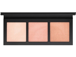 Batom Líquido MAC Cosmetics Color