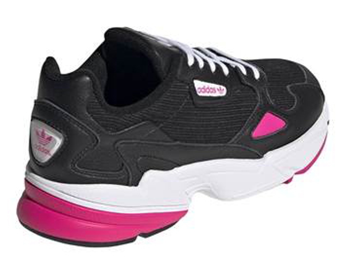 Adidas originals falcon deals negras quito