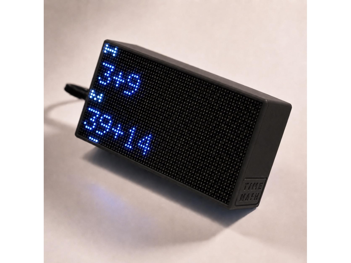 Relógio Digital Time Math Com Desafios Matemáticos E Lógica Design Retro Preto