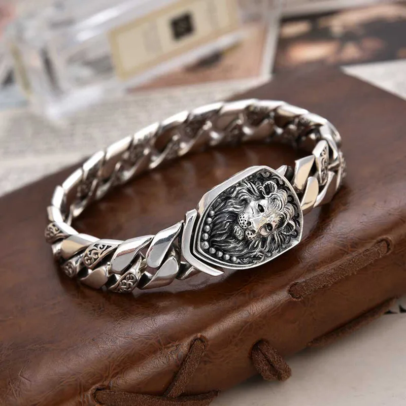 Pulseira Vintage Tibetana em Prata com Leão Pulseira Majestosa com Cabeça de Leão MDUG (22 Cm)