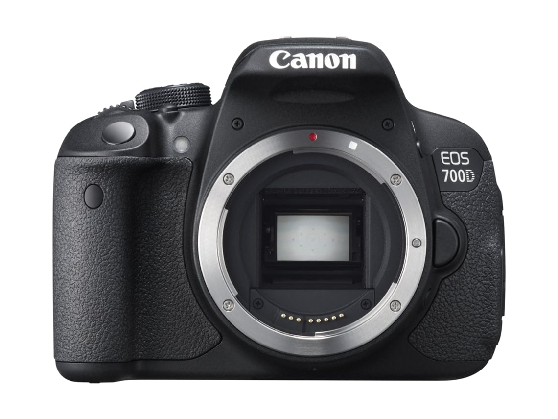 Máquina Fotográfica CANON EOS 700D