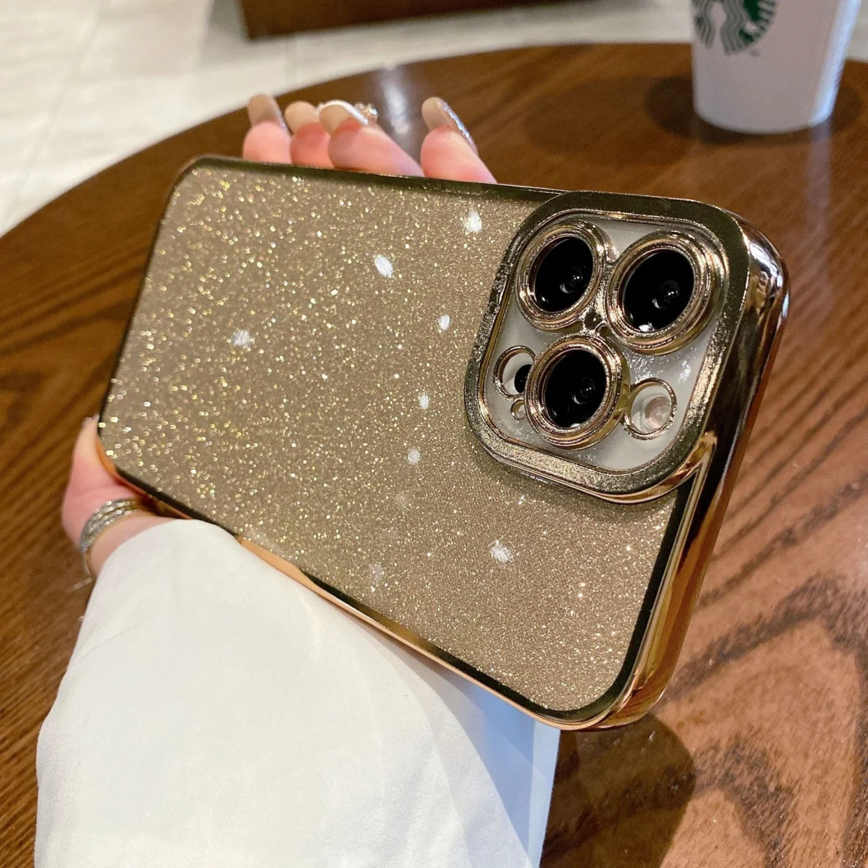 Capa Quadrada De Silicone Com Glitter Eletrodepositado (dourada Para Iphone 14 Plus), Capa Protetora Macia Com Glitter.