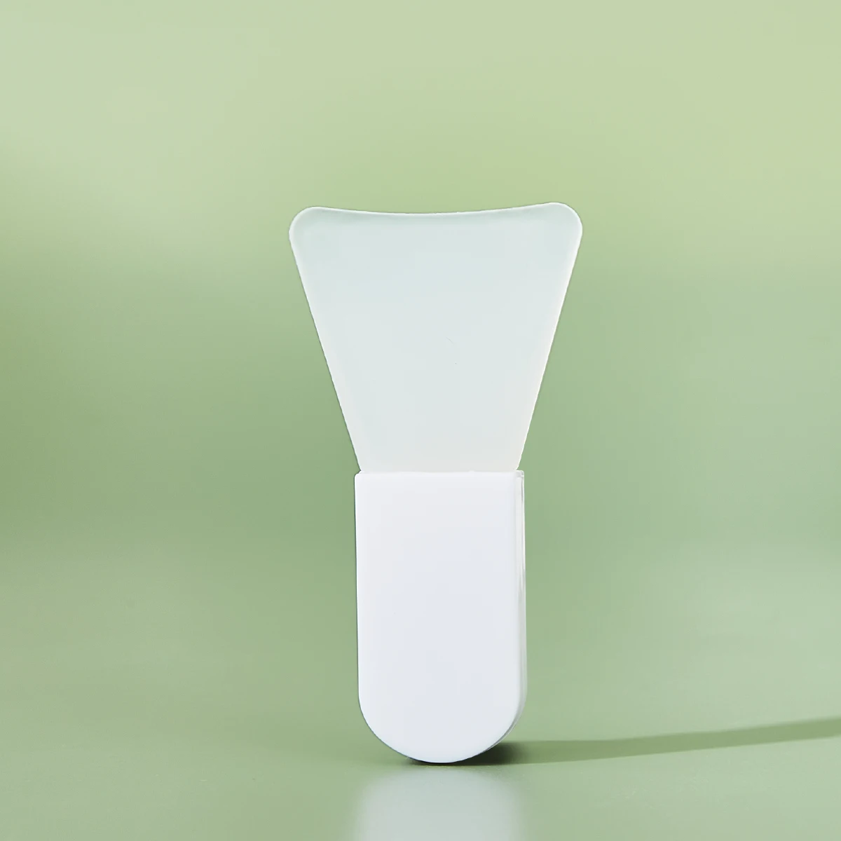 Pincel De Silicone Para Máscara, Uma Ferramenta De Maquiagem Macia E Suave.
