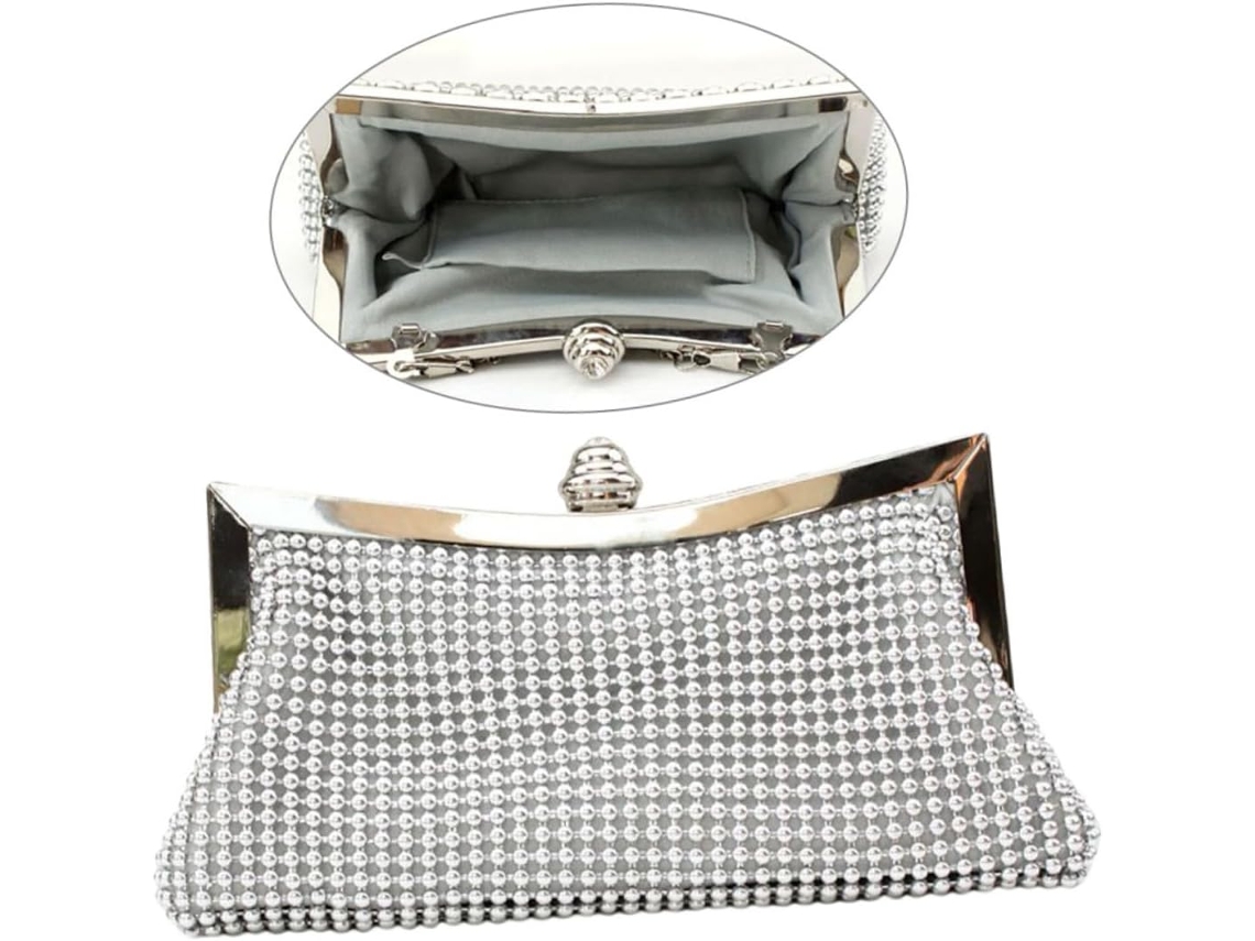 Clutch Feminina Com Corrente Prateada Decorada Com Cristais, Um Elegante Acessório Para Casamentos.