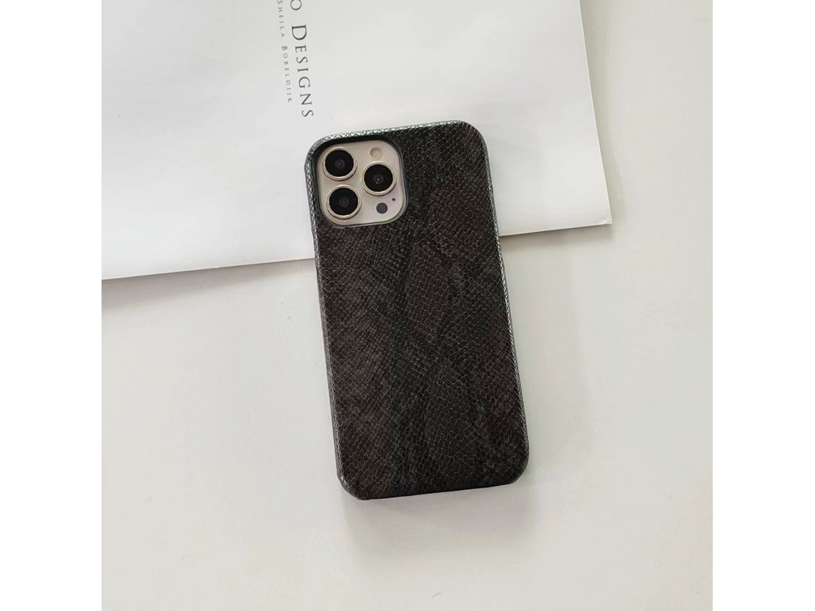 Capa Para Iphone 17 Preta, Modelo Fashion Com Estampa De Pulseira De Píton. Meia Capa.