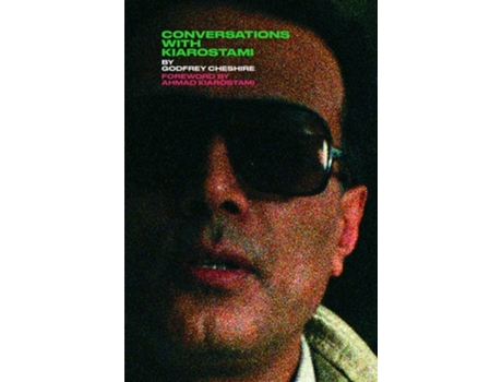 Livro Conversations with Kiarostami de Godfrey Cheshire (Inglês)